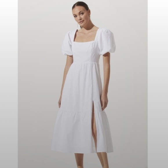 Astr Dresses & Skirts - ASTR the Label Poplin Tiered Midi Dress